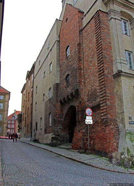 Stare Miasto Варшавы — памятник ЮНЕСКО № 30