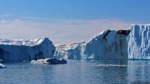 А-а, в Арктике айсберги такой вышины (а-а и такой ширины:))