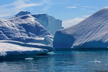 А-а, в Арктике айсберги такой вышины (а-а и такой ширины:))