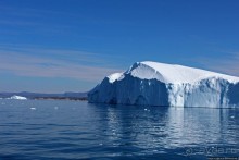 А-а, в Арктике айсберги такой вышины (а-а и такой ширины:))