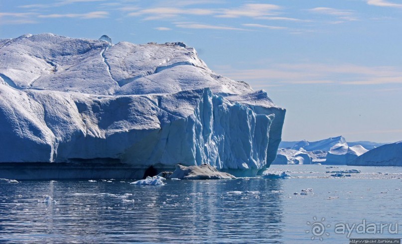 А-а, в Арктике айсберги такой вышины (а-а и такой ширины:))