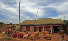 За окном — Угандщина