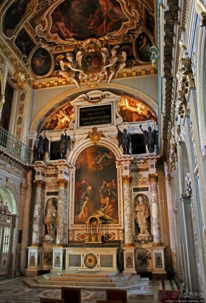 Королевская часовня в Фонтенбло — предвестник стиля барокко