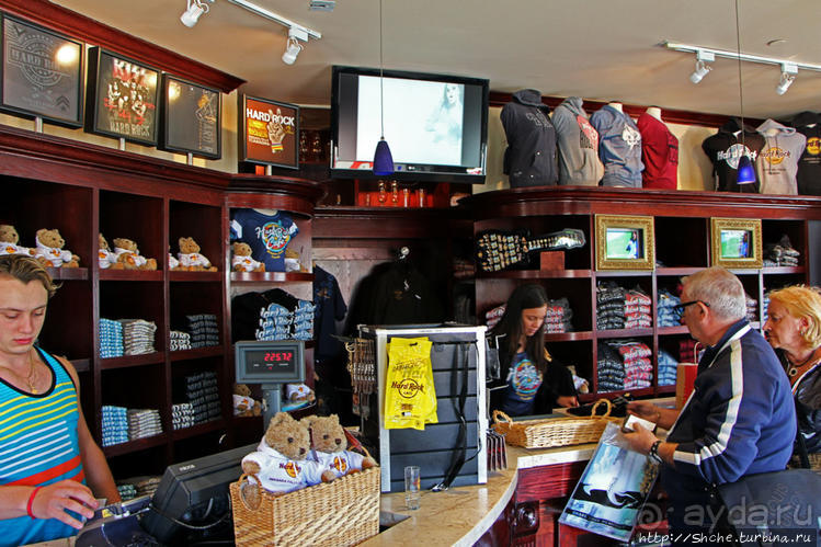 Культовое кафе в Ниагара-Фоллс в Канаде