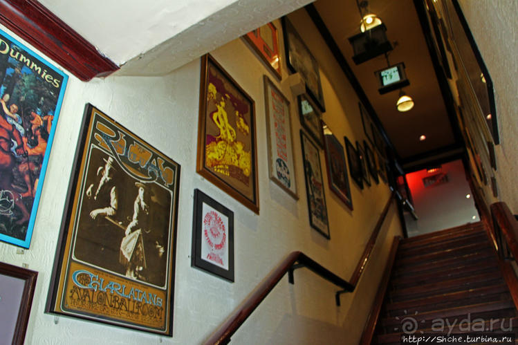 Культовое кафе в Ниагара-Фоллс в Канаде