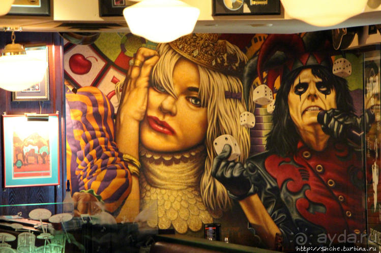 Культовое кафе в Ниагара-Фоллс в Канаде