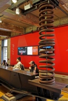 В гостях у Радуги. Встреча с современным искусством