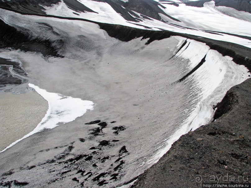 Deception Island — прогулка по кратеру в районе Telefon bay