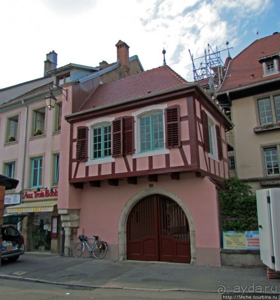 Монбельяр, Монбельяр - городок не велик и не мал...