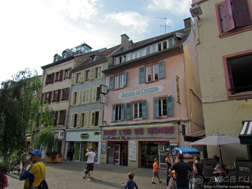 Монбельяр, Монбельяр - городок не велик и не мал...