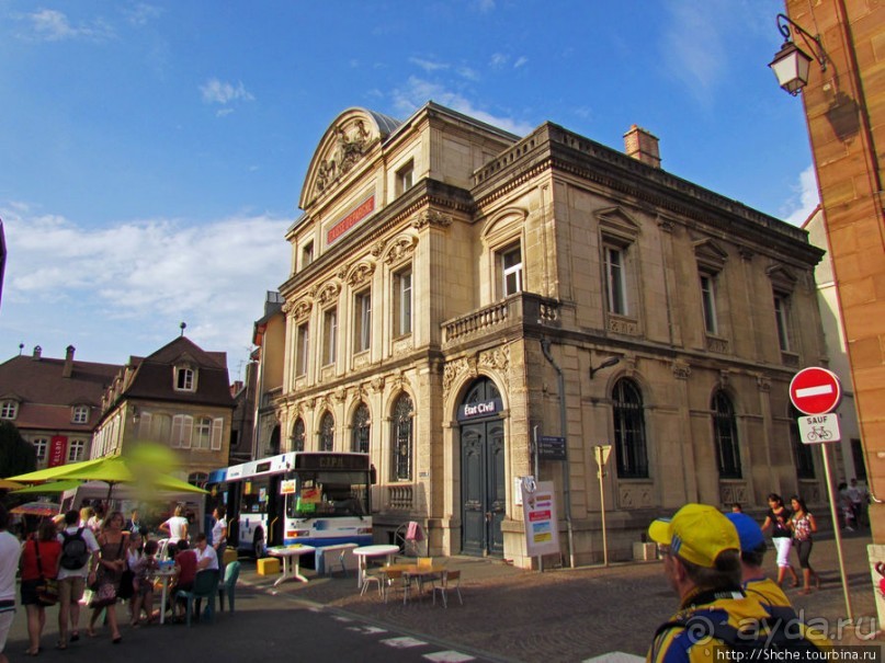 Монбельяр, Монбельяр - городок не велик и не мал...