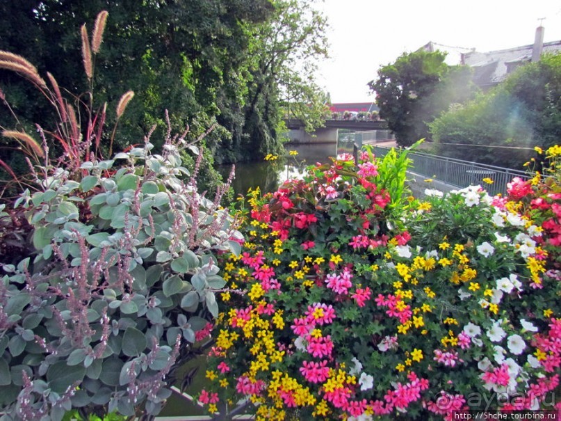 Монбельяр, Монбельяр - городок не велик и не мал...