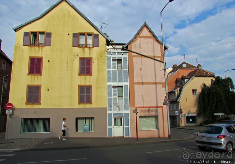 Монбельяр, Монбельяр - городок не велик и не мал...