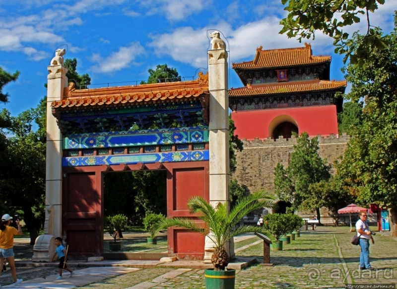 Гробница третьего императора династии Мин (ЮНЕСКО 1004-004)