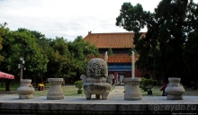 Гробница третьего императора династии Мин (ЮНЕСКО 1004-004)