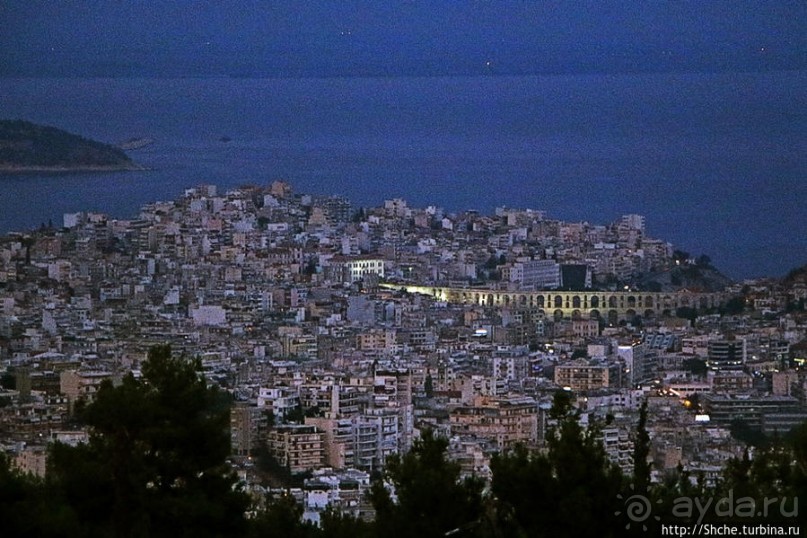 Отель для автопутешественников с красивым видом на Кавалу