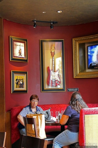 Культовое кафе в Торонто