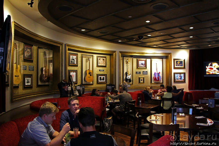 Культовое кафе в Торонто