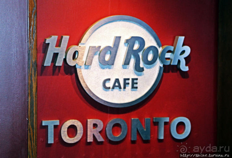 Альбом отзыва "Культовое кафе в Торонто"