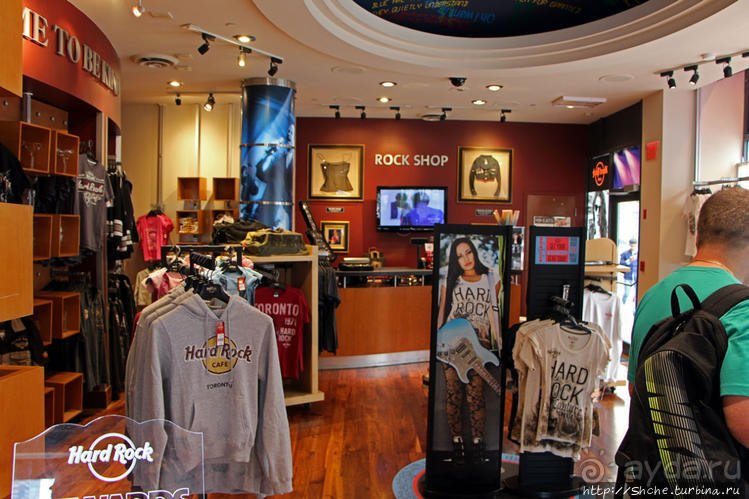 Культовое кафе в Торонто