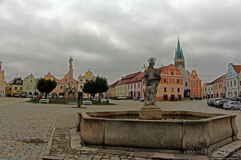 Тельч и площадь, претендующая на звание красивейшей в Чехии