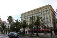 В пять Ницца