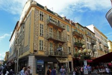 В пять Ницца