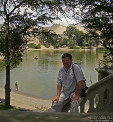 Крошечный оазис среди бескрайних песков