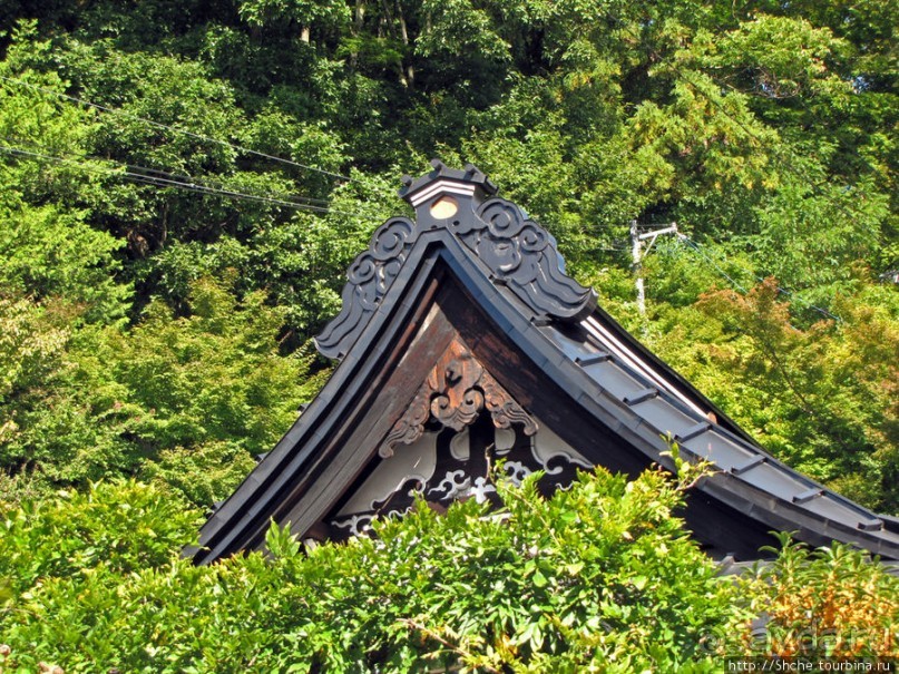 Осенний воскресный день на улицах Такаямы