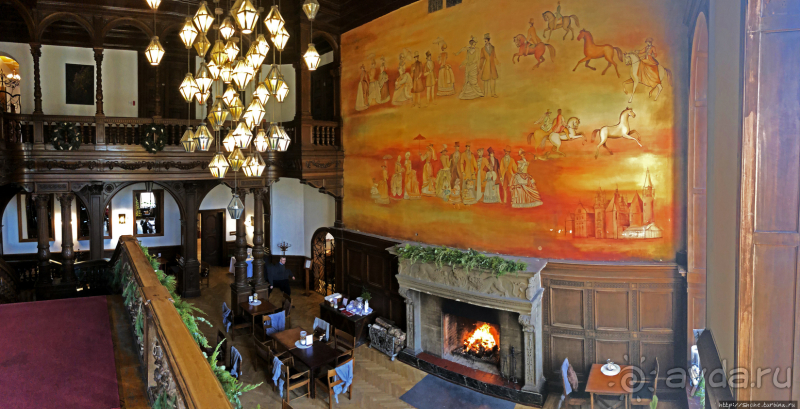 Мошненский замок — однозначно один из красивейших в Польше