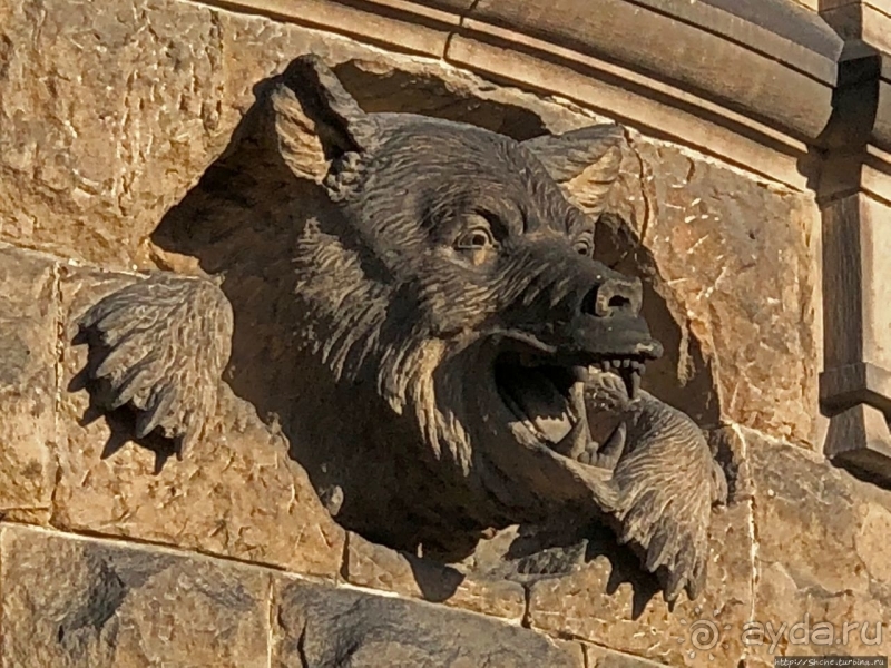 Мошненский замок — однозначно один из красивейших в Польше