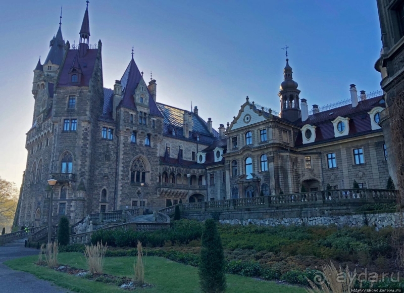 Мошненский замок — однозначно один из красивейших в Польше