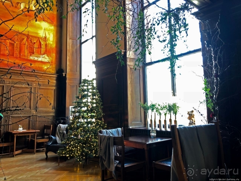 Мошненский замок — однозначно один из красивейших в Польше