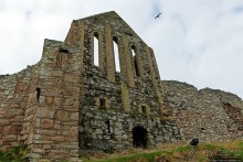 Замок викингов на острове святого Патрика (Остров Мэн - Британская корона)