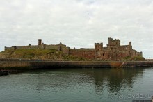 Замок викингов на острове святого Патрика (Остров Мэн - Британская корона)