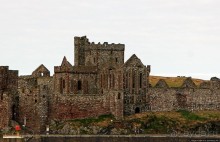 Замок викингов на острове святого Патрика (Остров Мэн - Британская корона)