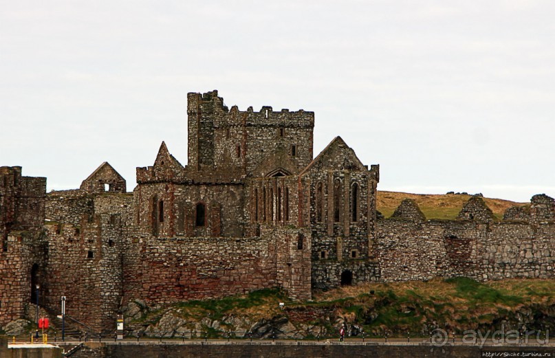 Замок викингов на острове святого Патрика (Остров Мэн - Британская корона)