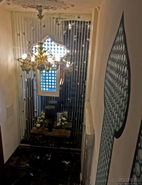 Первое знакомство с Персией в вестибюле тегеранского отеля