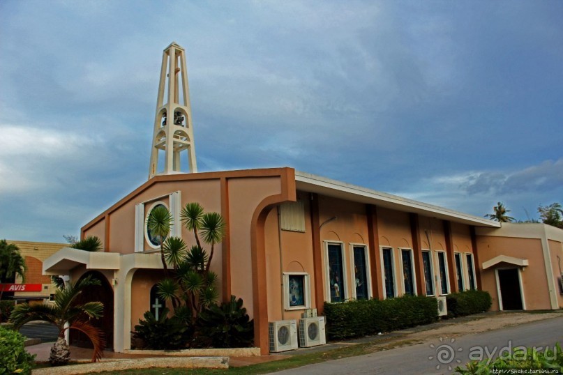 По главной улице к "Хард Року"...