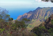 Альбом отзыва "Kalalau lookout — конец автогеографии острова Кауаи"