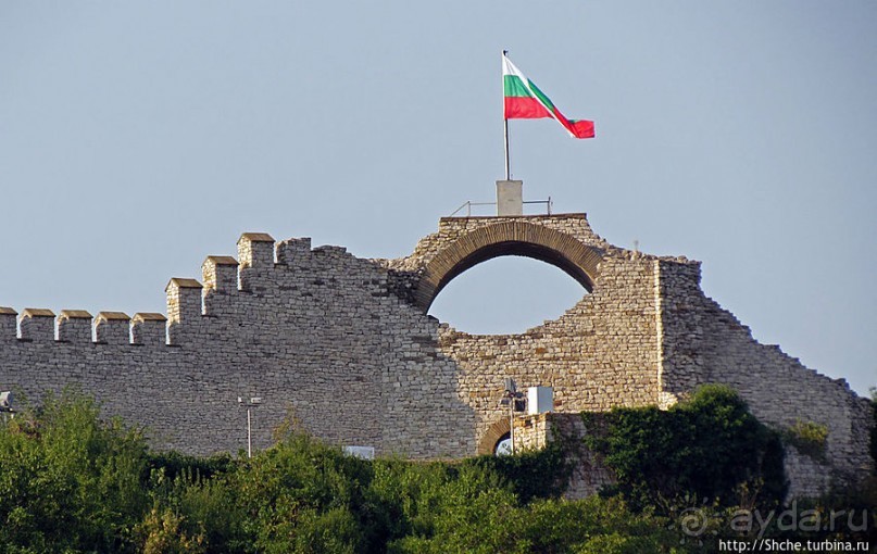 Ловечская средневековая крепость на холме Хисаря