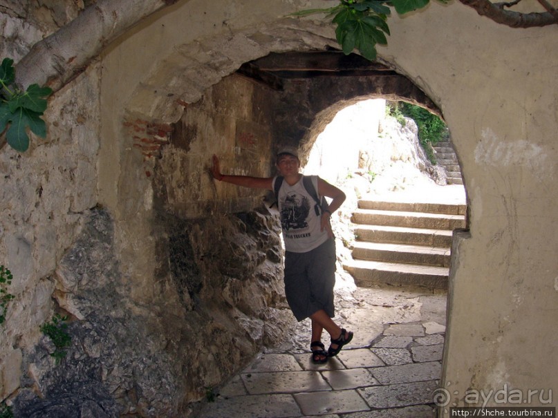 Омиш — приятный городок в устье реки Цетина