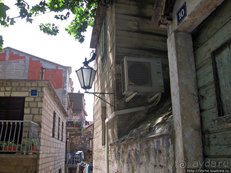 Омиш — приятный городок в устье реки Цетина