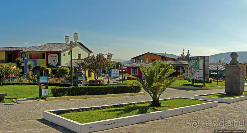 "Середина Мира", или памятник экватору