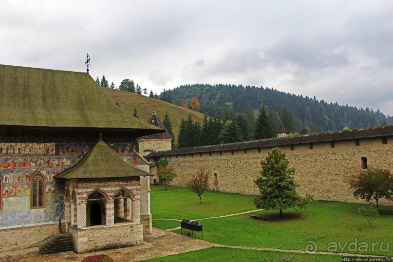 Монастыри румынской Молдовы. Сучевица (ЮНЕСКО 598-008)