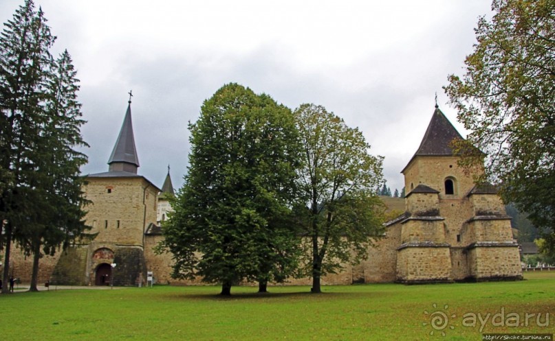 Монастыри румынской Молдовы. Сучевица (ЮНЕСКО 598-008)