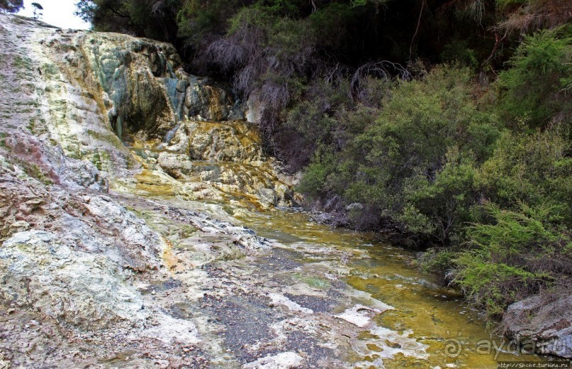 "Священные воды" Wai O Tapu