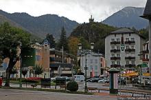 "Что за станция такая?"... Курорт во французских Пиринеях