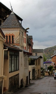 "Что за станция такая?"... Курорт во французских Пиринеях