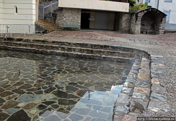 "Что за станция такая?"... Курорт во французских Пиринеях